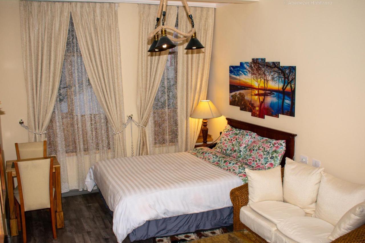 Choice Guest House 2 Adis Abeba Exterior foto